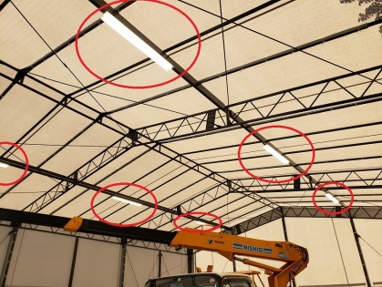 愛知県刈谷市の倉庫にてLED照明器具の取付電気工事